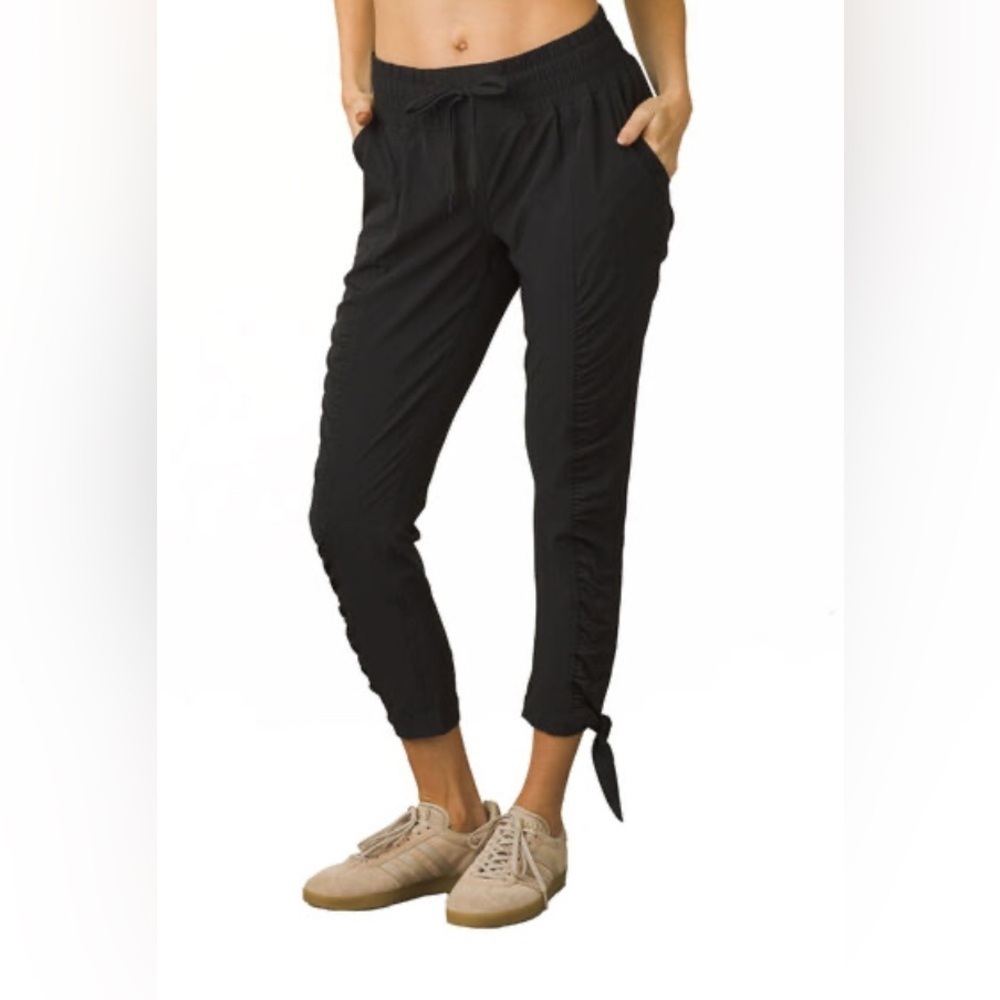 PRANA – BLACK ACTIVE RUCHED PANTS – SIZE L - Picture 3 of 9